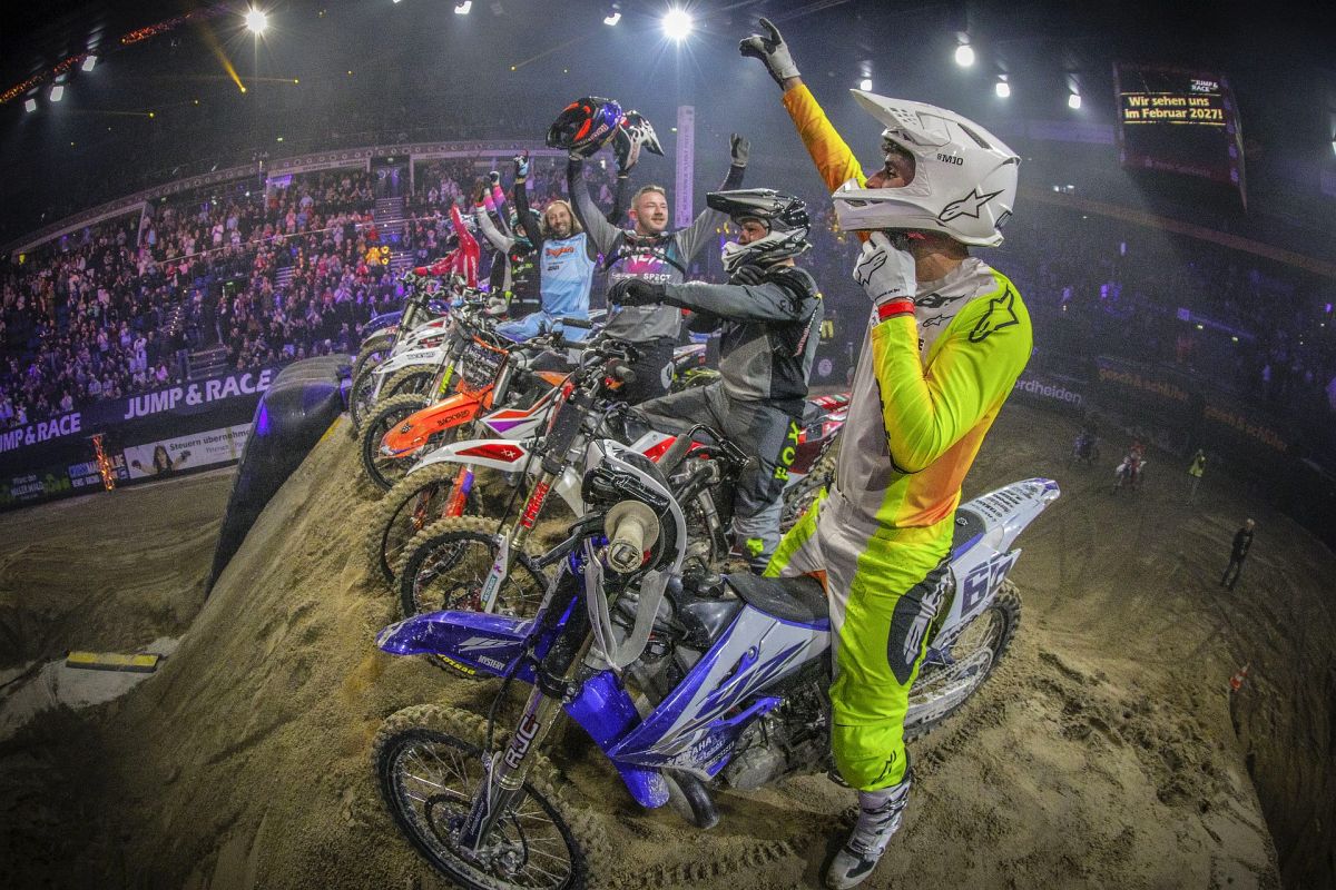 Jump & Race Masters 2025 – Sieger auf Hügel